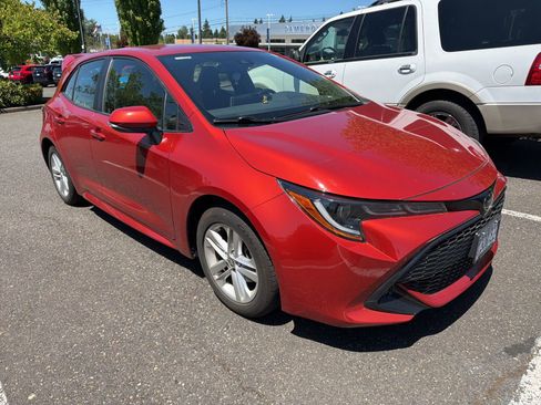 Used 2020 Toyota Corolla SE FWD image 3