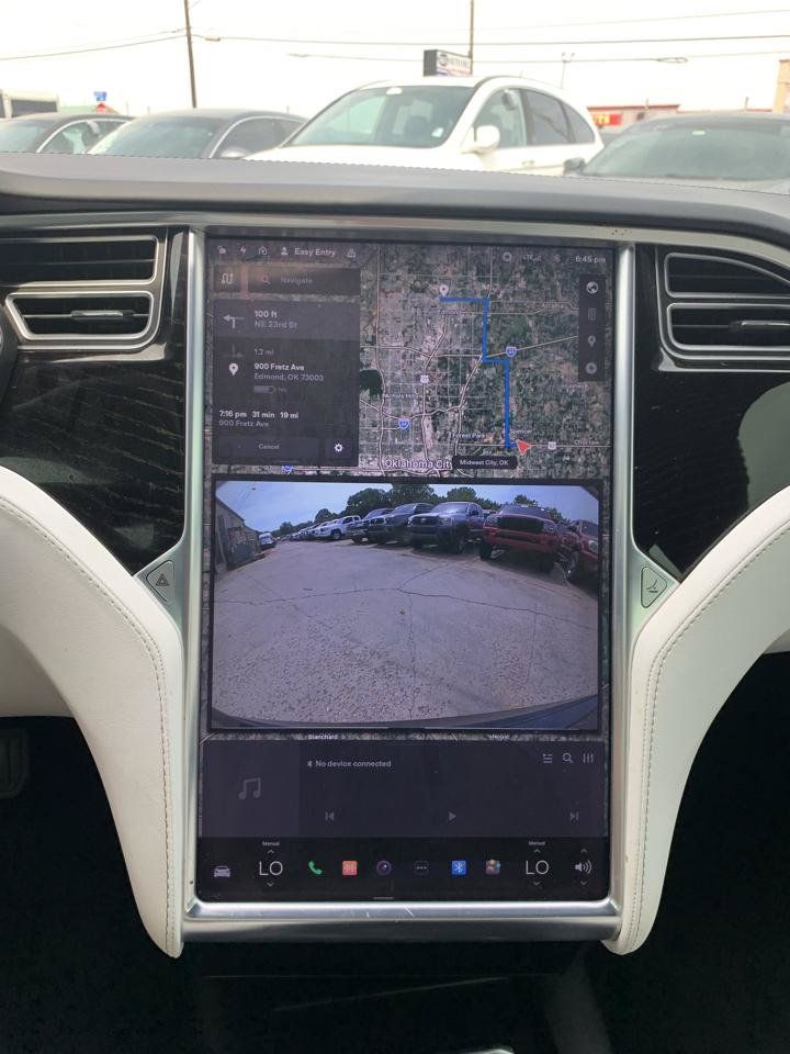 Used 2017 Tesla Model S 60 RWD image 11
