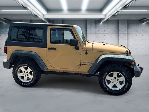Used 2013 Jeep Wrangler Sport AWD/4WD image 3