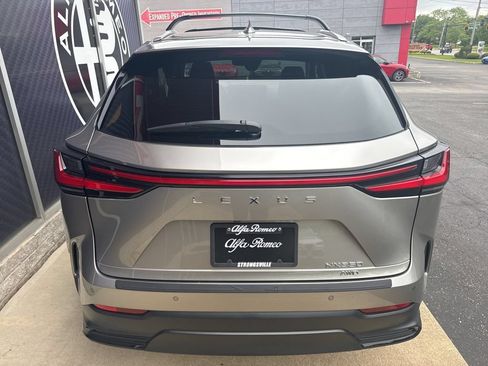 Used 2023 Lexus NX 350 AWD image 11
