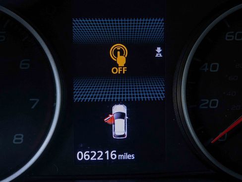 Used 2023 Mitsubishi Eclipse Cross SE image 8