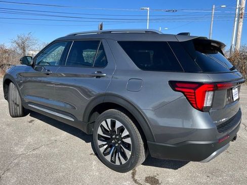 New 2026 Ford Explorer Platinum w/ LUX Leather Package image 4