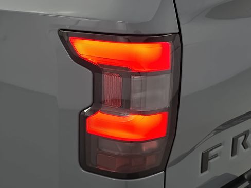 New 2026 Nissan Frontier SV w/ Tow Package image 32