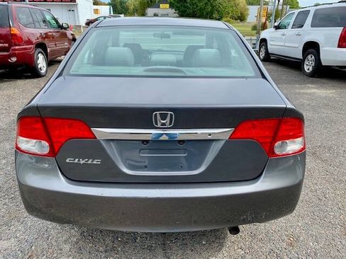 Used 2011 Honda Civic DX-VP image 14