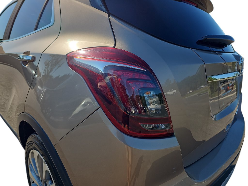 Used 2019 Buick Encore Preferred w/ LPO, Active Package FWD image 34