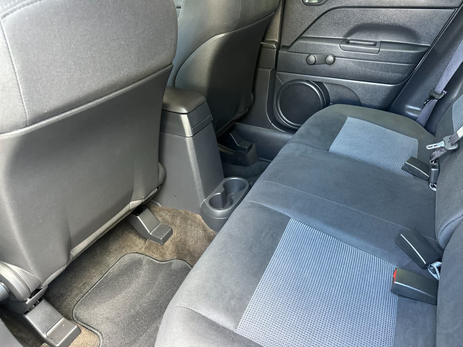 Used 2013 Jeep Patriot Sport FWD image 4