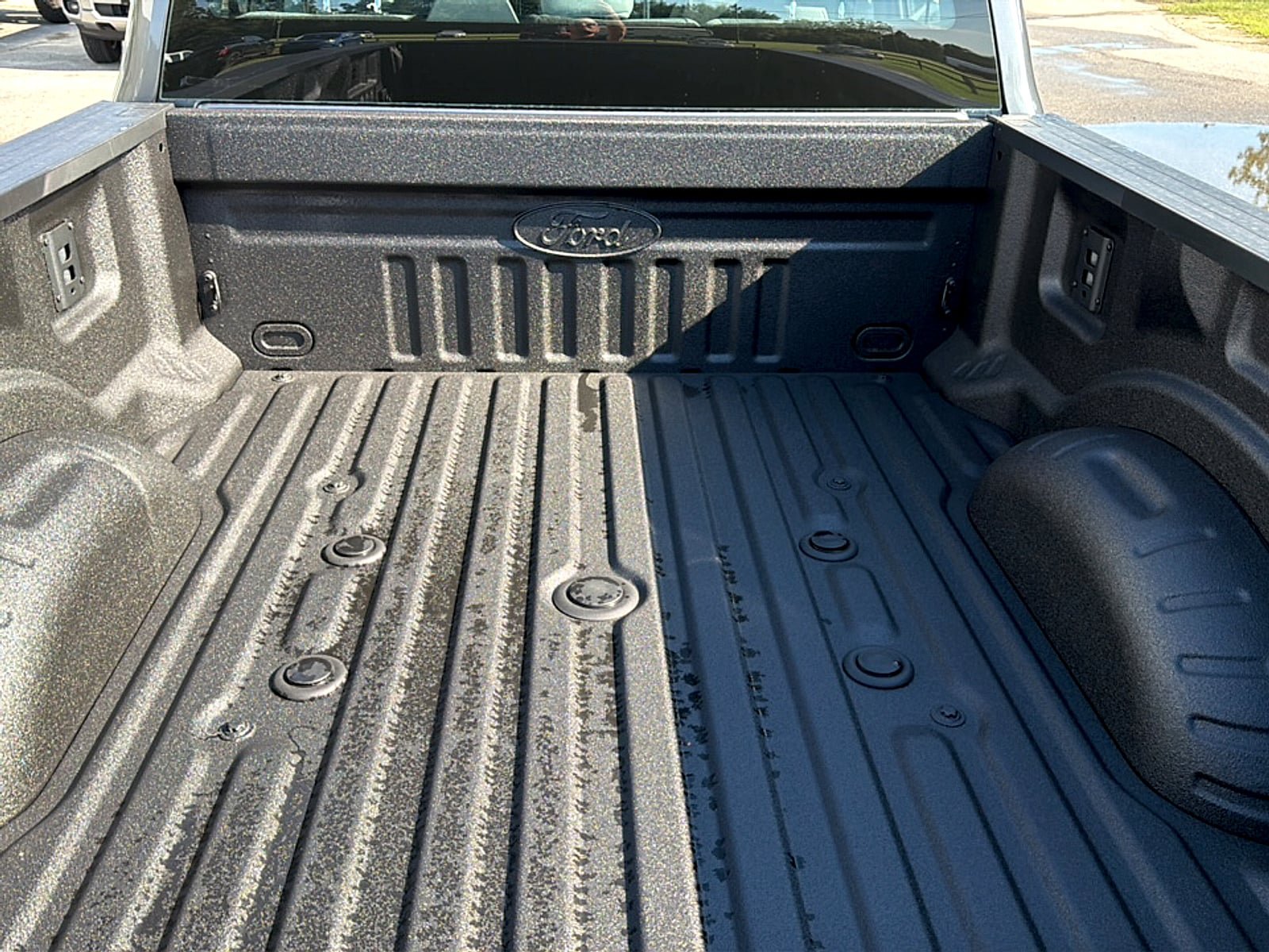 New 2026 Ford F250 XL w/ STX Appearance Package AWD/4WD image 5