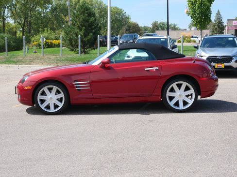 Used 2005 Chrysler Crossfire Limited RWD image 4