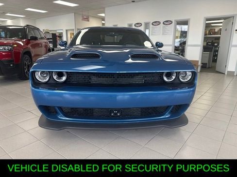 Used 2023 Dodge Challenger SRT Hellcat w/ Driver Convenience Group RWD image 7