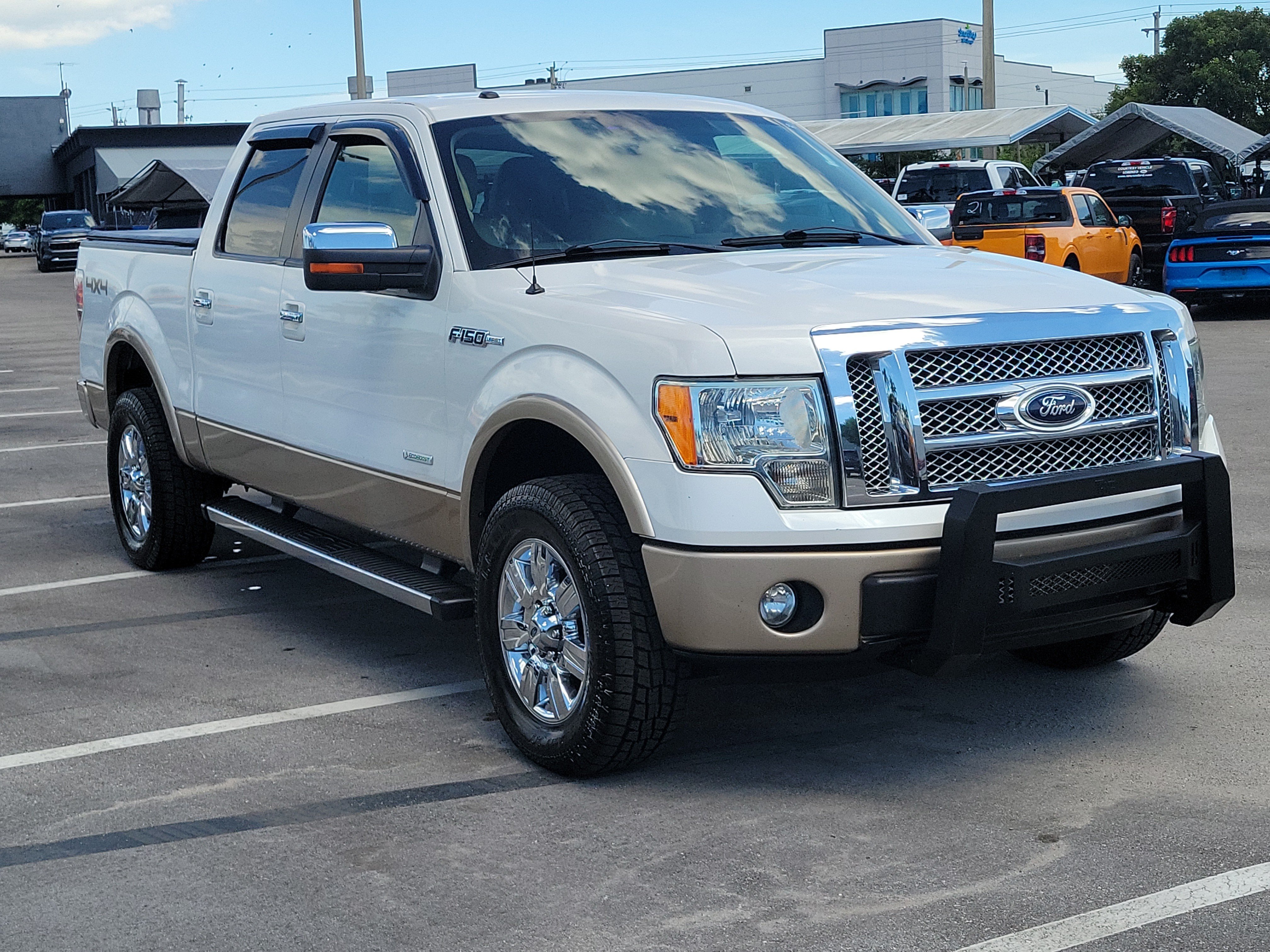 Used 2012 Ford F150 Lariat w/ Lariat Chrome Pkg AWD/4WD image 3