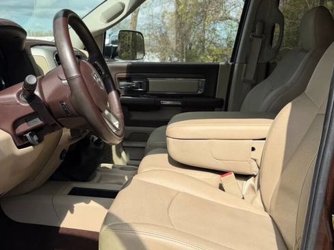 Used 2015 RAM 3500 Laramie image 16