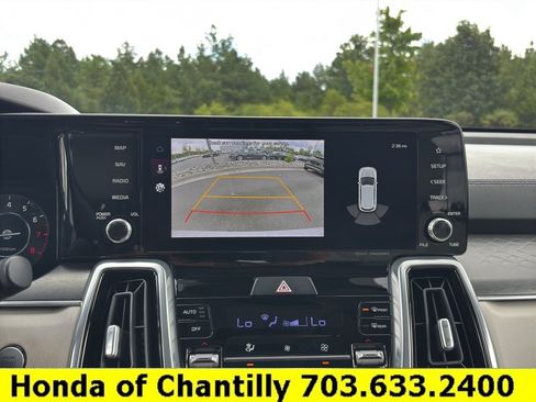 Used 2023 Kia Sorento SX AWD/4WD image 16