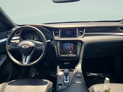 Used 2021 INFINITI QX50 Luxe w/ Appearance Package FWD image 11