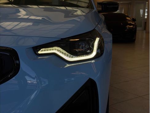 Used 2025 BMW M240i Coupe w/ Premium Package RWD image 42