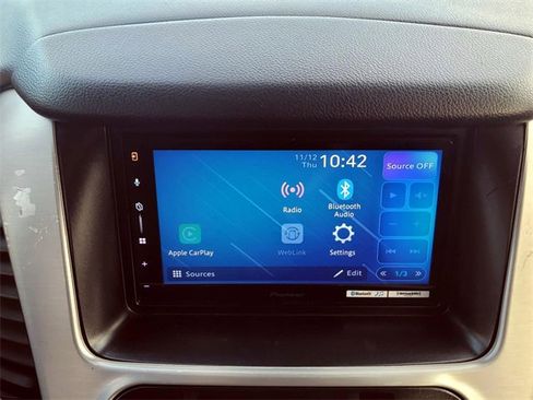 Used 2017 GMC Yukon XL SLT image 29