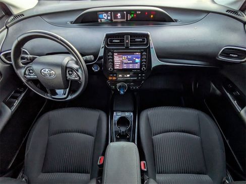 Certified 2020 Toyota Prius Prime LE image 16