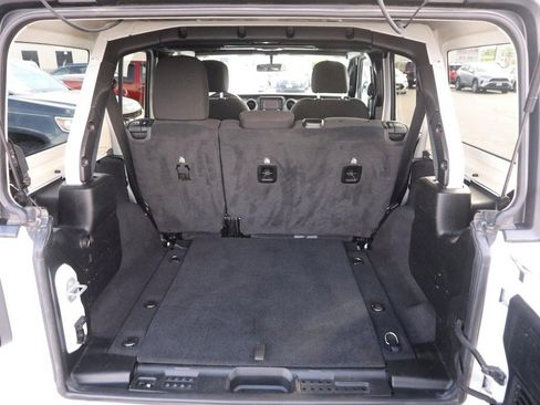 Used 2020 Jeep Wrangler Unlimited Sport S AWD/4WD image 7