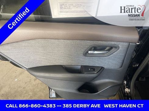 Certified 2023 Nissan Rogue SV image 18