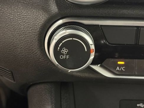 Used 2021 Nissan Sentra S FWD image 25