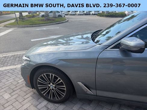 Used 2019 BMW 530i xDrive w/ Convenience Package image 9