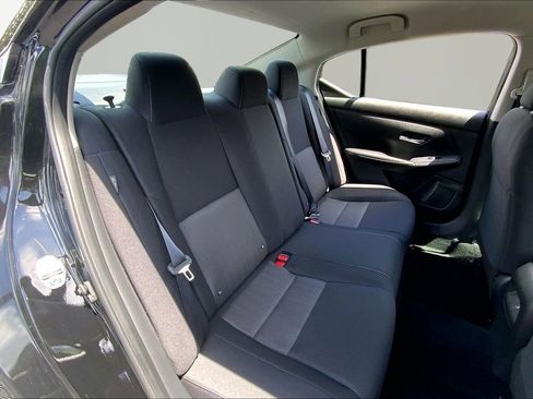 Used 2023 Nissan Sentra SV FWD image 15