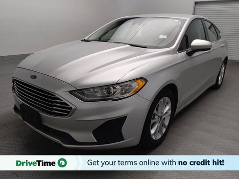 Used 2019 Ford Fusion SE FWD image 1