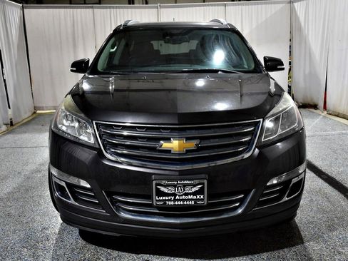 Used 2014 Chevrolet Traverse LTZ FWD image 2