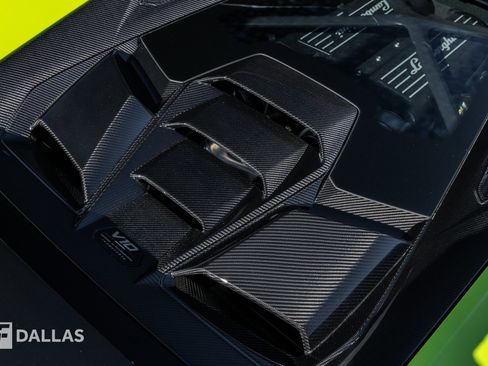 Used 2023 Lamborghini Huracan Tecnica image 20
