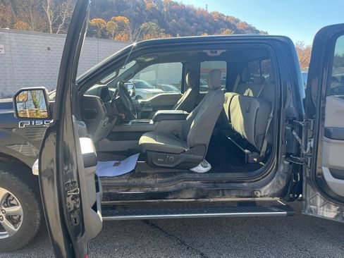 Used 2018 Ford F150 XLT w/ Equipment Group 302A Luxury image 22