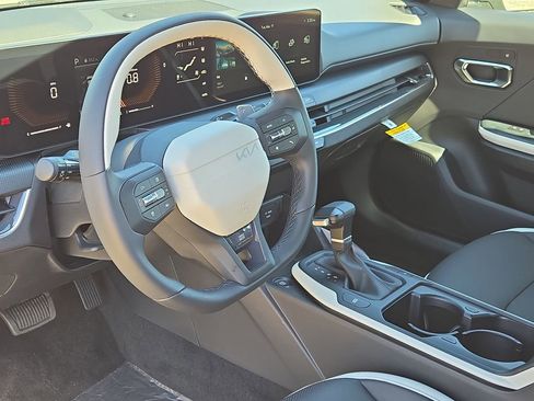 New 2026 Kia K4 GT-Line image 17