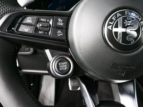 New 2025 Alfa Romeo Stelvio Sprint w/ Convenience Package image 10