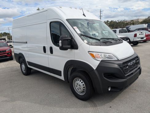 New 2026 RAM ProMaster 1500 w/ Convenience Group image 2