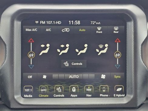 Used 2023 Jeep Wrangler Unlimited Rubicon 4xe w/ Cold Weather Group AWD/4WD image 36
