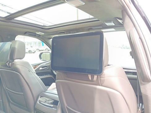 Used 2023 Cadillac Escalade Sport Platinum image 65