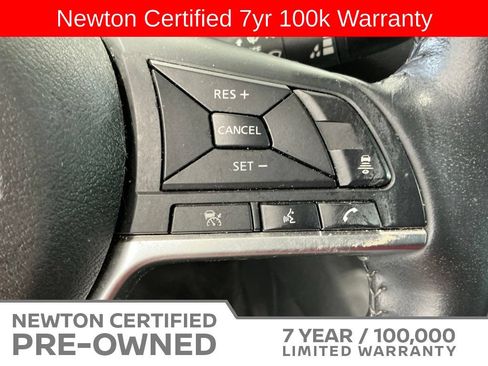 Used 2022 Nissan Sentra SV FWD image 27