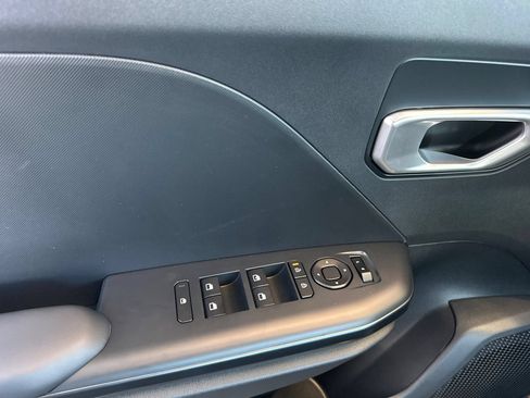 New 2026 Kia K4 FWD image 11