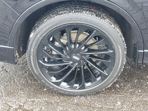 Certified 2023 Lincoln Aviator Reserve w/ Equipment Group 201A image 7