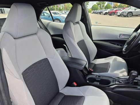 Used 2023 Toyota Corolla SE FWD image 34