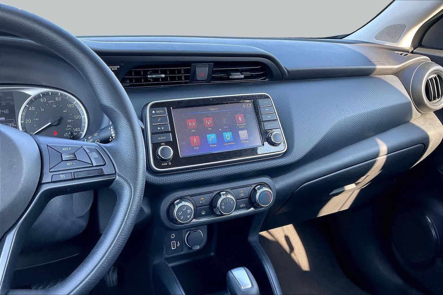 Used 2025 Nissan Kicks Play S FWD image 7
