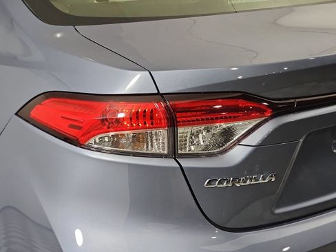 Used 2023 Toyota Corolla LE w/ Carpet Mat Package (TMS) AWD/4WD image 29
