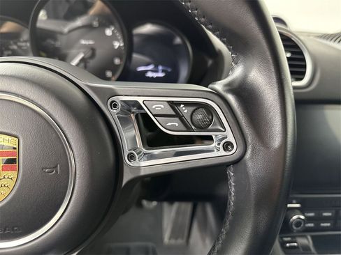 Certified 2021 Porsche 718 Boxster Spyder image 37