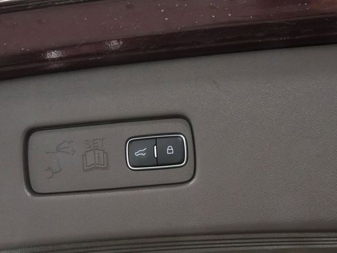 Used 2020 Lincoln Aviator Reserve w/ Equipment Group 202A AWD/4WD image 32