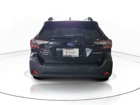 Used 2024 Subaru Outback Premium AWD/4WD image 5