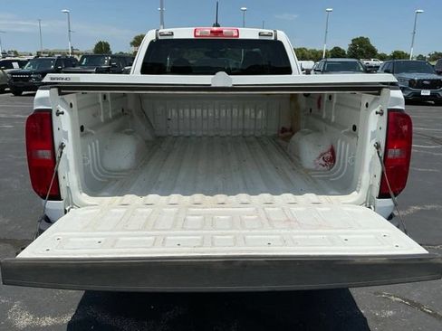 Used 2022 Chevrolet Colorado LT w/ Fleet Safety Package RWD image 14