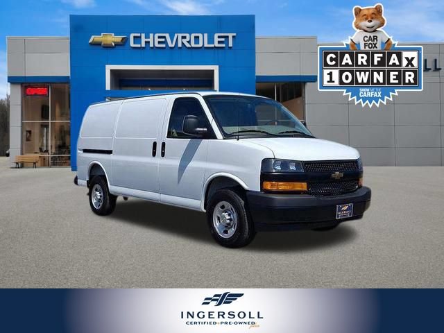 Used 2026 Chevrolet Express 3500 w/ Driver Convenience Package RWD image 1