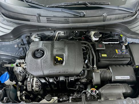 Used 2025 Kia Soul LX w/ LX Technology Package image 31