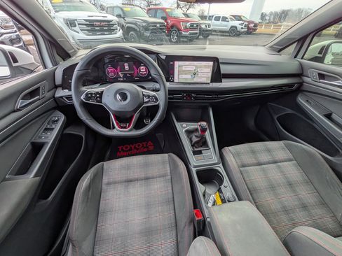 Used 2022 Volkswagen GTI SE image 12