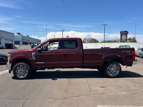 Used 2017 Ford F350 Lariat w/ Lariat Ultimate Package AWD/4WD image 2