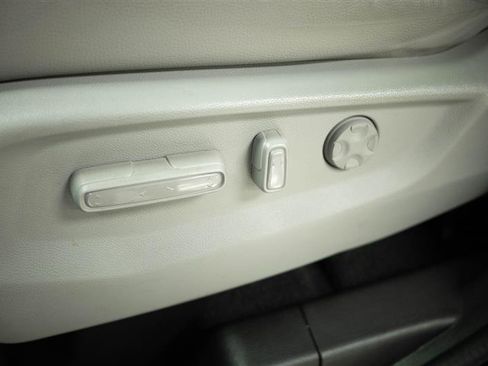 Used 2024 Honda Odyssey EX-L image 12
