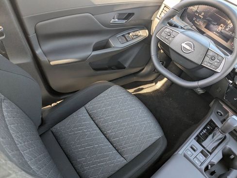 New 2026 Nissan Sentra SV w/ SV Convenience Package FWD image 23